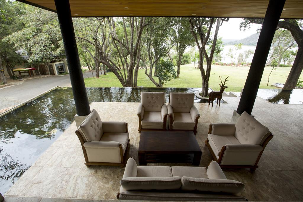 The Deer Park Hotel Giritale Luaran gambar