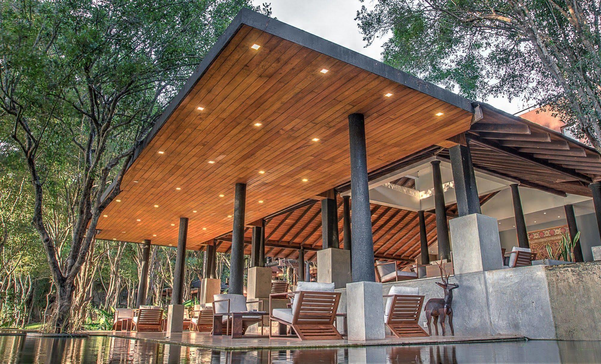 The Deer Park Hotel Giritale Luaran gambar